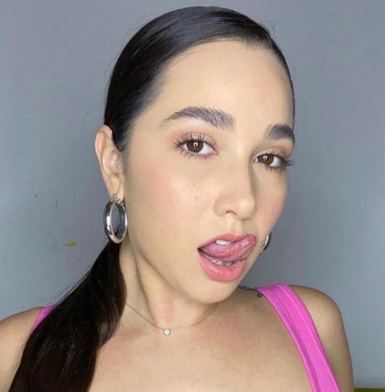 Milky 🥛hookups and my nudes 🍆🥰💦🍑💋