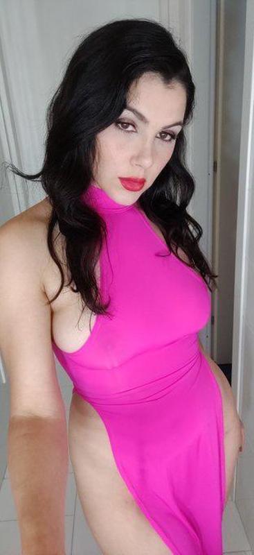 hottie Lucy is ready to get naughty/nasty and suck your ball till you cum the ic