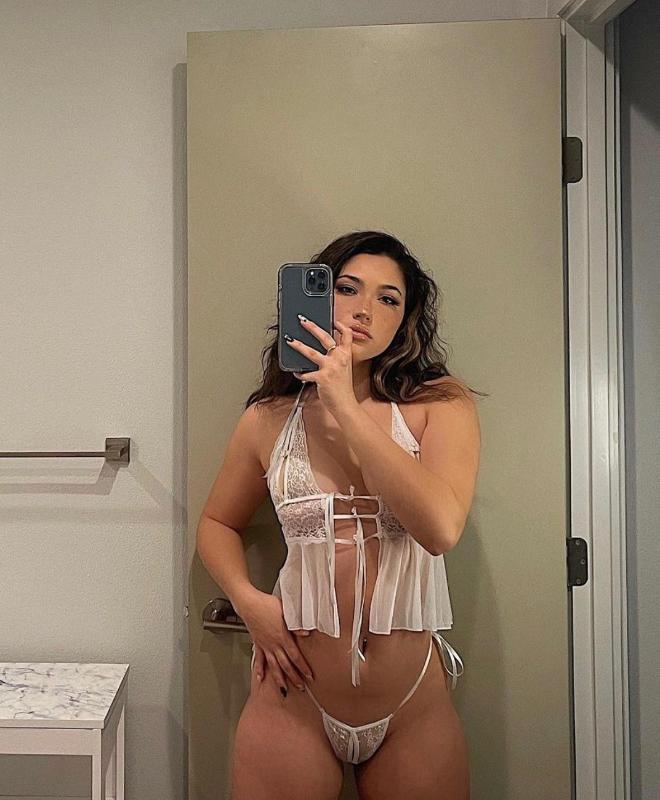 💕💕 Ready To Be Mind Blown? Petite, Sweet, and Sexy Treat!💕💕