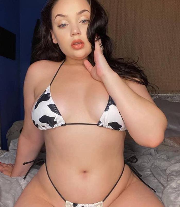 Hi 🙋‍♀️, im a sexy 🍌 escort 🍑 available for hookups and fun 🤩 😊🍑💦🍌🍆