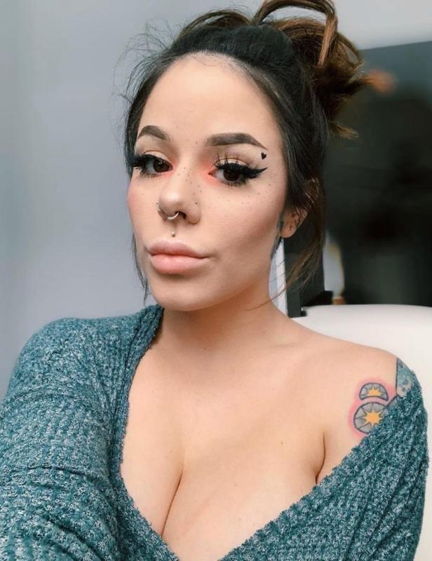honey and wet pussy