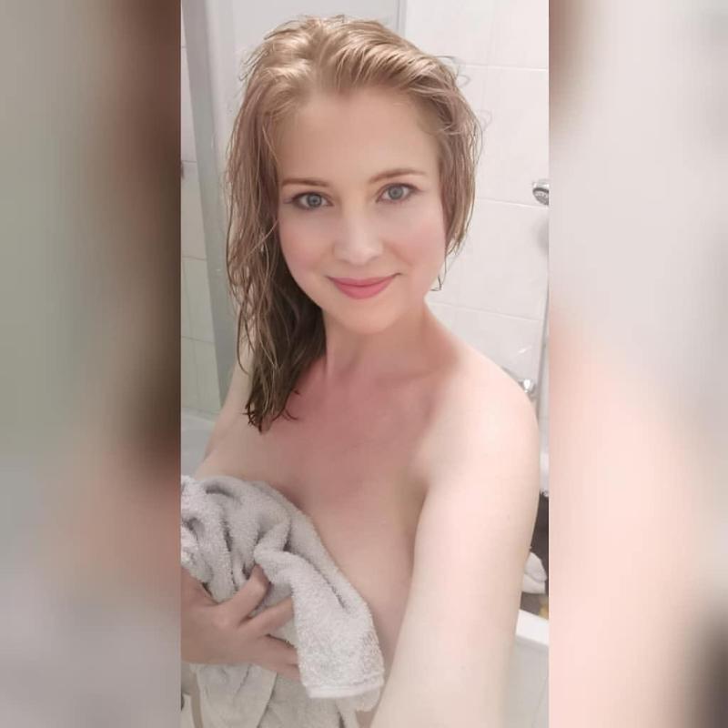 I'm a freak who can't wait to suck you dry and make you cum with pleasure.