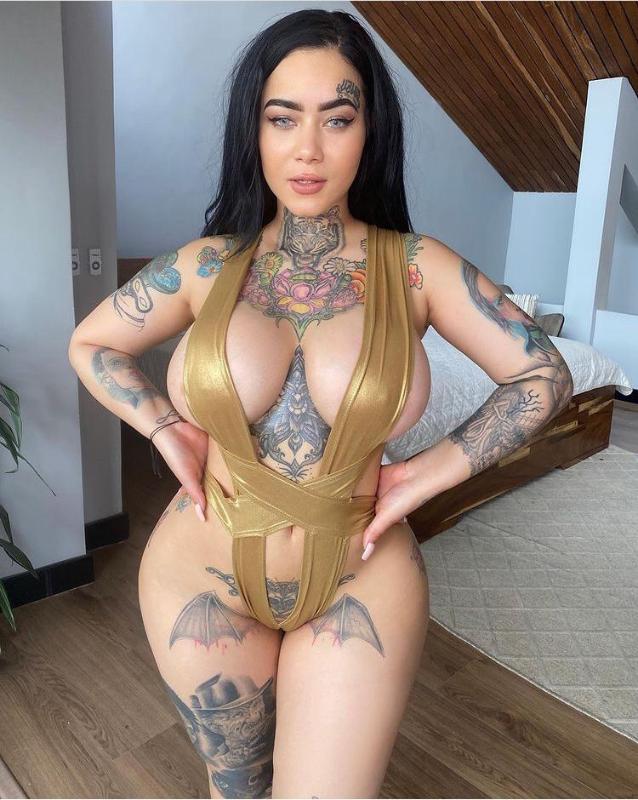 HOOKUP AND MEETUP 🍑🍑🍆🍆