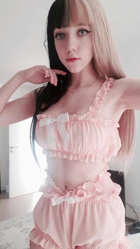 I’m an escort, Available for fun 24/7
