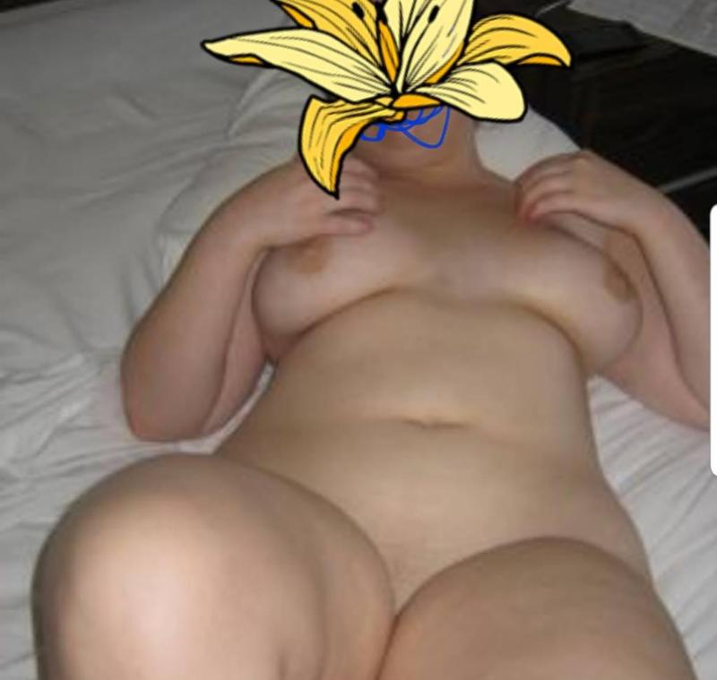 curvy beautiful face! italian party girl dont miss out!