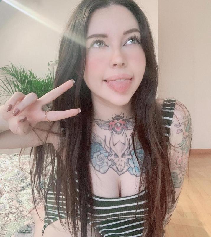 Hot 🥵 sarah Snapchat: Sarahvandelle22,,,, cell phone: (304) 397-0609