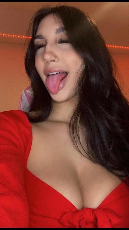 HMU if you dtf Raw sex‼️ SC: xixviiimmi or My number: +1(850) 427-7782