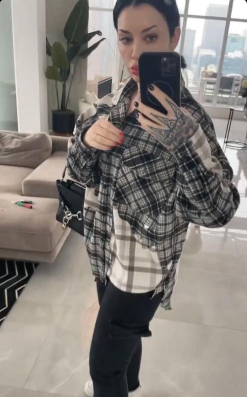 My Yummy butt chick Need to get a boned deep fuck and a hardcore pussy pounding.