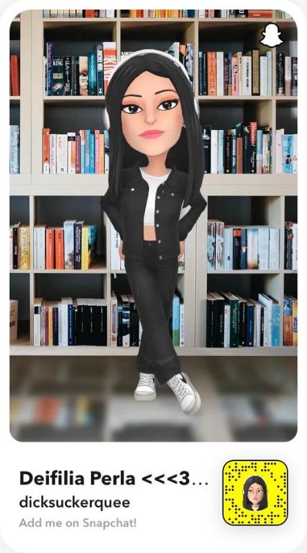 I’m highly-educated, well-read, well-traveled, very ambitious woman.✨💕