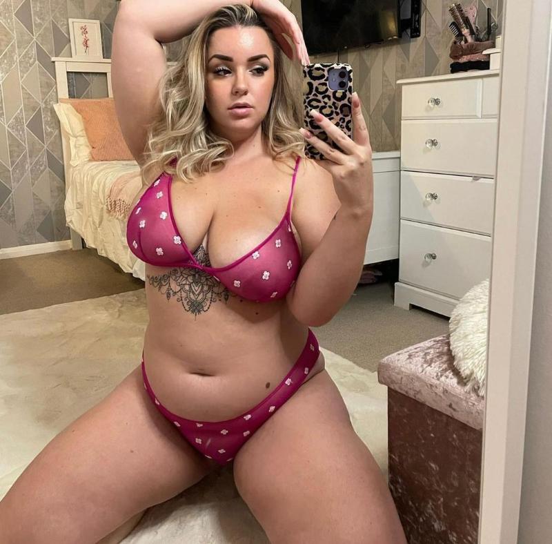 NO RESTRICTIONS… AM AVAILABLE FOR MAXIMUM PLEASURE 👅💦🍆👅