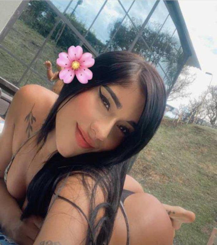 Available for fun and hook up 💋🍑🍑🍆🍆