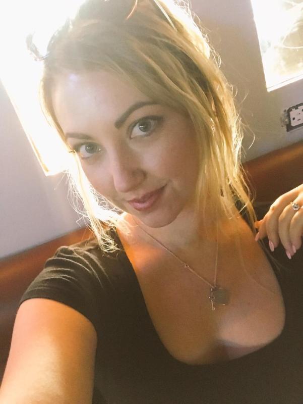 Escort available now