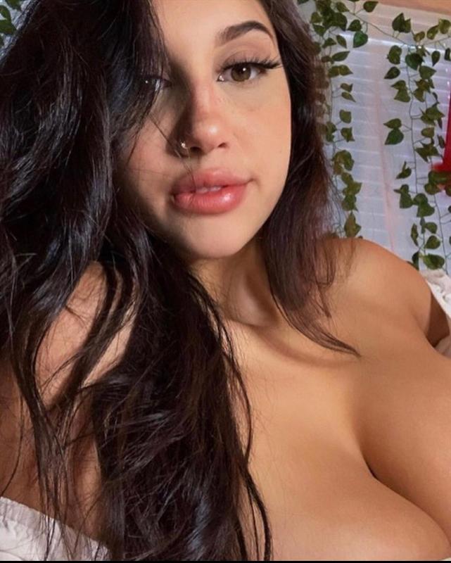 I’m available for both incall and outcall