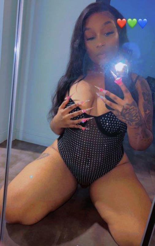 💦Play girl Barbie back in town❤️