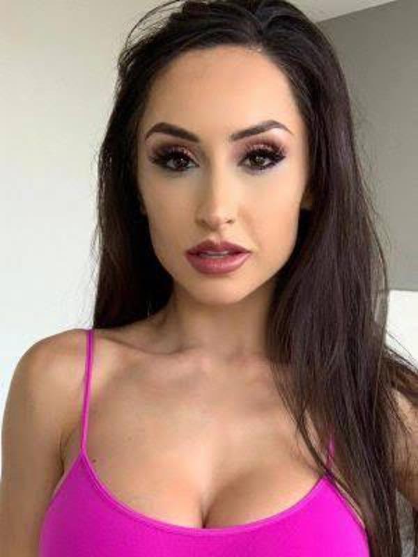 Hey am Lauren your special girl available for proper seevice