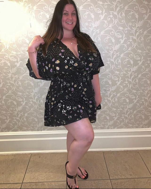 Available for hookup and ready to meetup 🍆💧🍑🍑