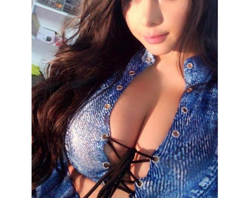 PARTY GIRL - BEST B J - LUXURY LOCATION - BACK IN LONDON
