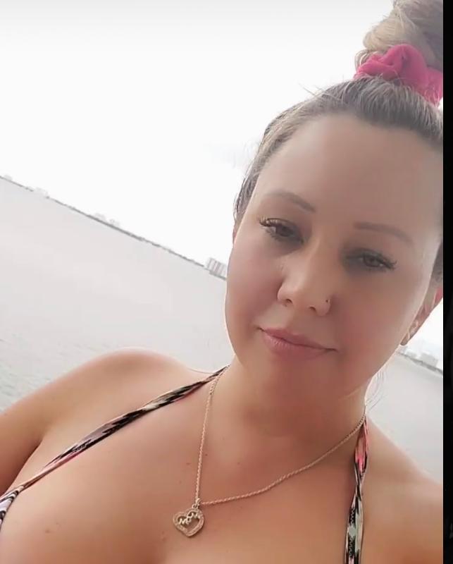 I DOWN FOR ALL KIND OF SEX AND I NEED A BIG DICK INSIDE MY WET P**SY💦🍑🍆