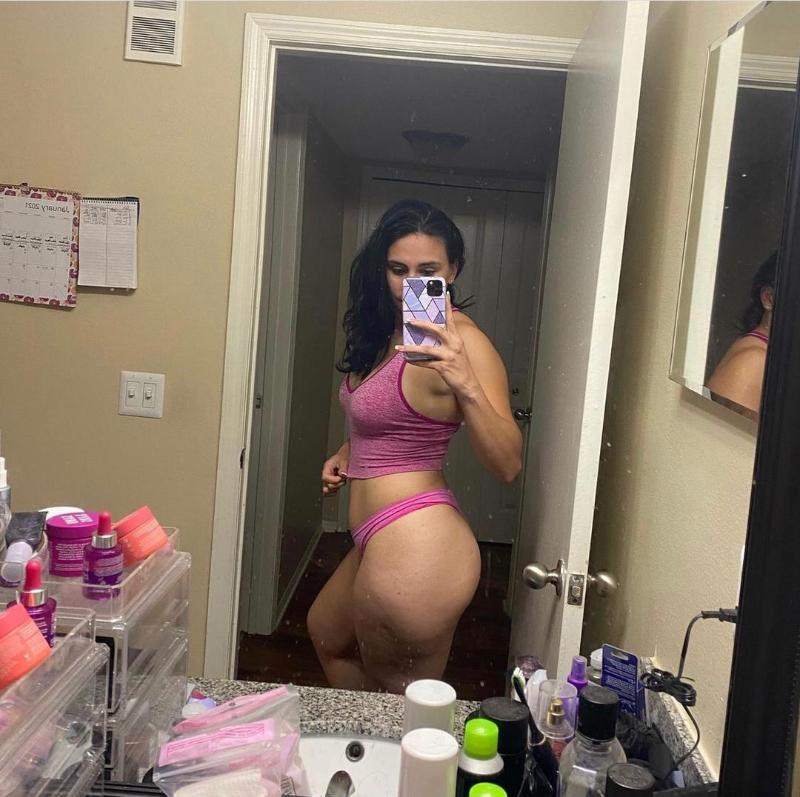 I’m available for both incall and outcall