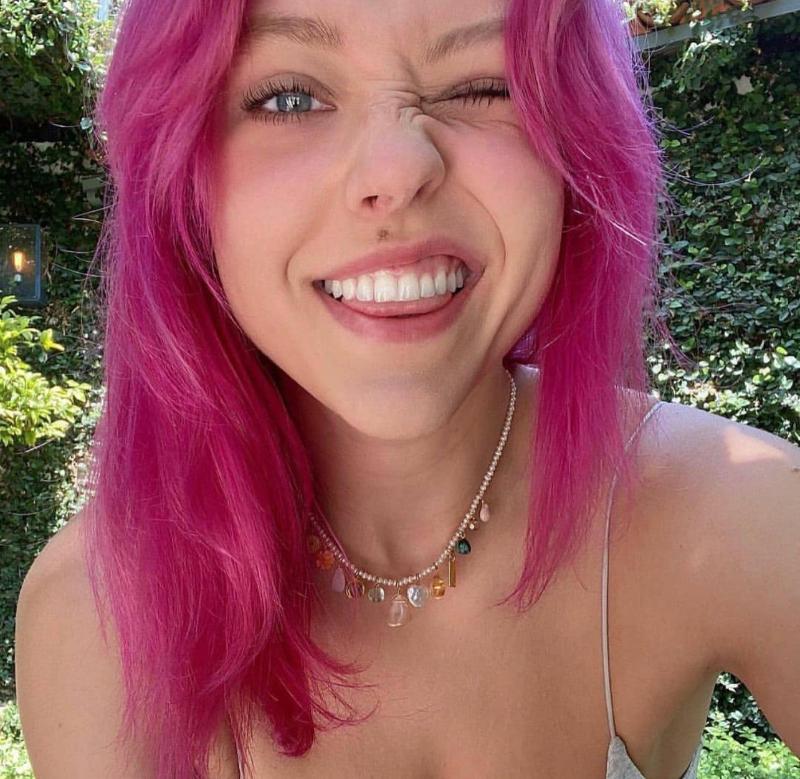 I accept cash 💰 and you can trust me