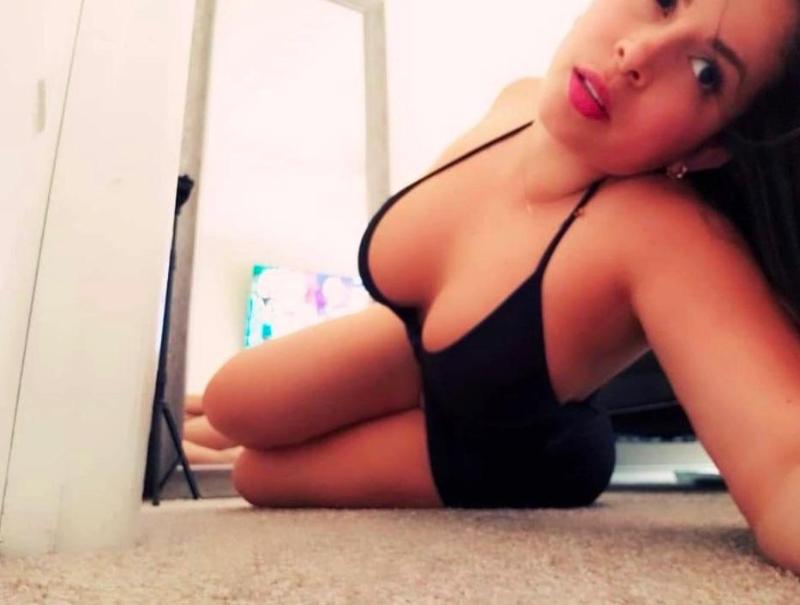 I’m available for both incall and outcall