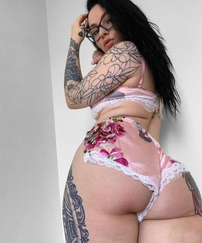 - [ ] AM DOWN TO FUCK ADD ME ON SNAP STELLA_M772 OR TEXT ME (765) 540-3040