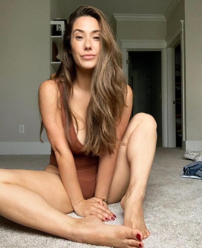 Available for some nice time 💕💕💕💕