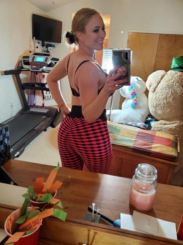 6018728230 Escort available