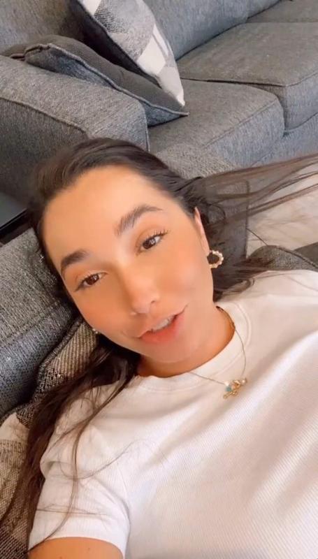 HMU FOR HOOKUP 🍑🍑🍑