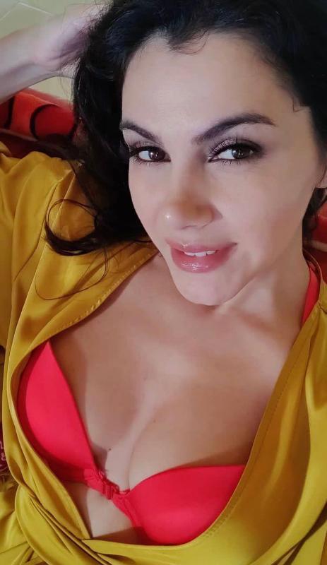 I’m available for both Incall and Outcall.