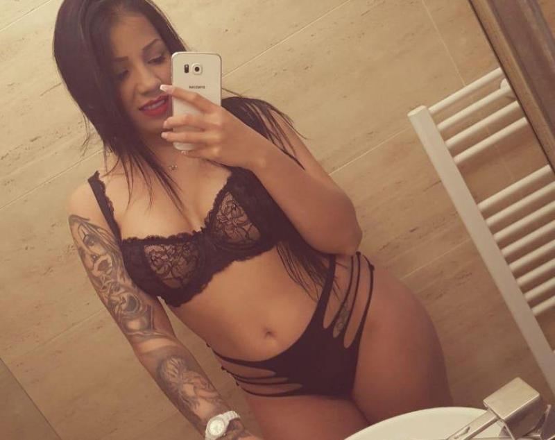 New in town !Party girl,REAL PICTURE100% if no money back!!