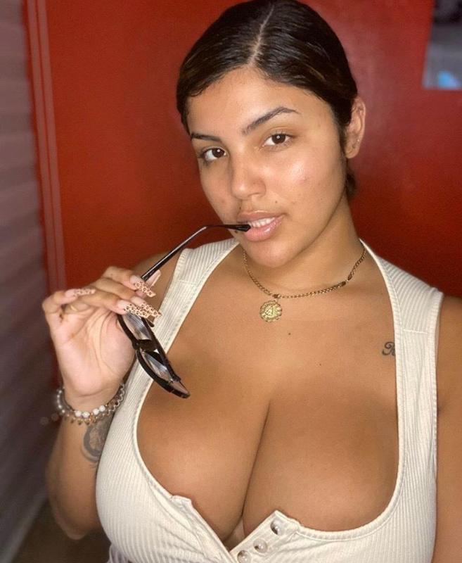 I’m ready for hookups 🍆🍑💦