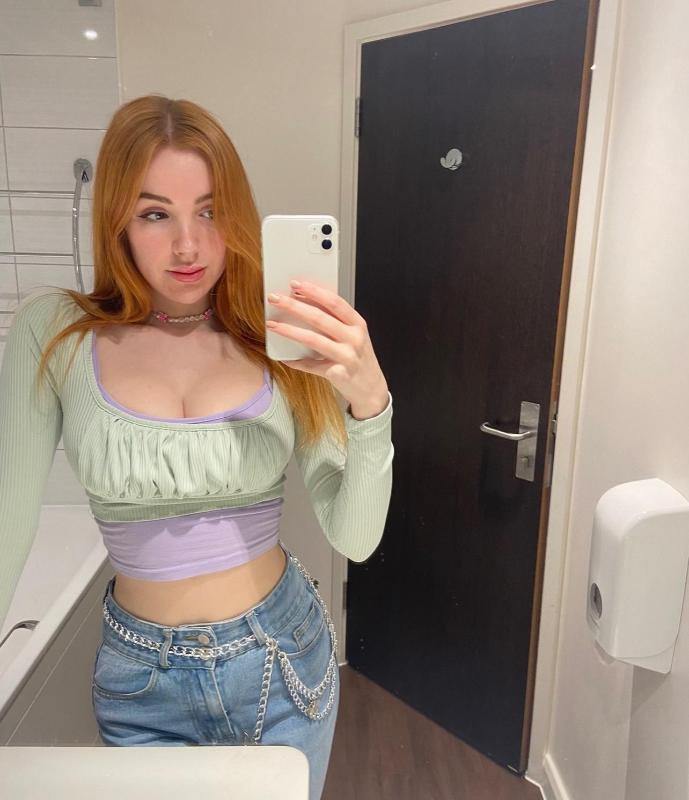 Hey there I’m available to have fun 🍆🍆🥰