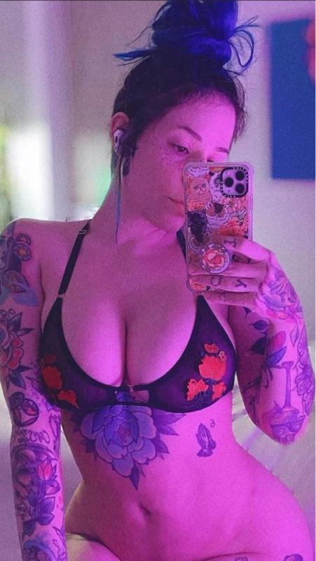 Escort available for hookup👅🍑❤️ Sc👻 Bella_luck📱 (904)-877-0357