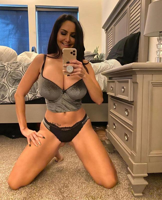 I’m available for hot sex