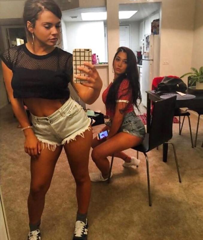 I do FaceTime fun and sell videos at cool rate