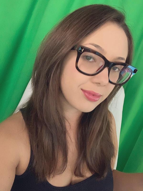 I’M AVAILABLE FOR BOTH INCALL AND OUTCALL