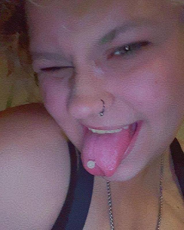 Am available for fun😍😍